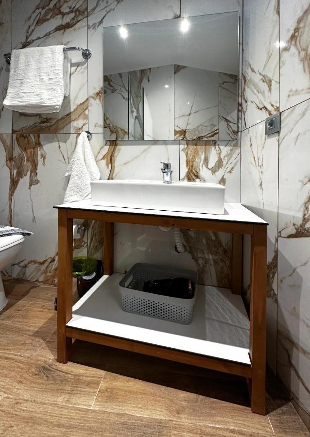 Rodosrooms Rhodes City エクステリア 写真