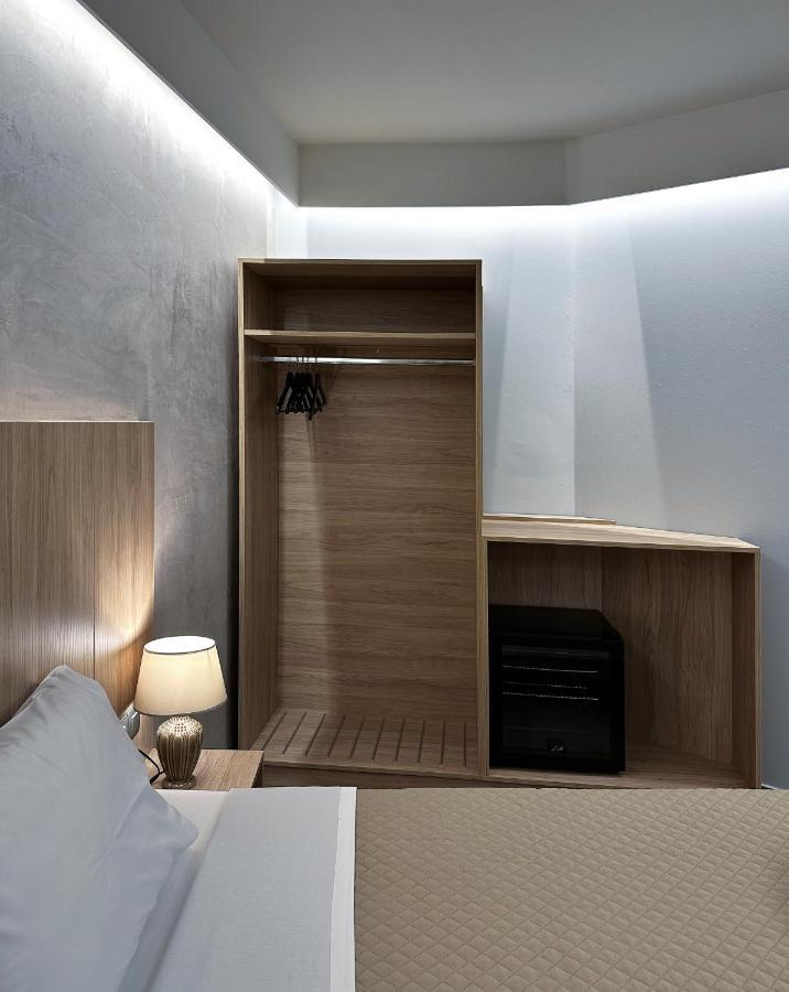 Rodosrooms Rhodes City エクステリア 写真